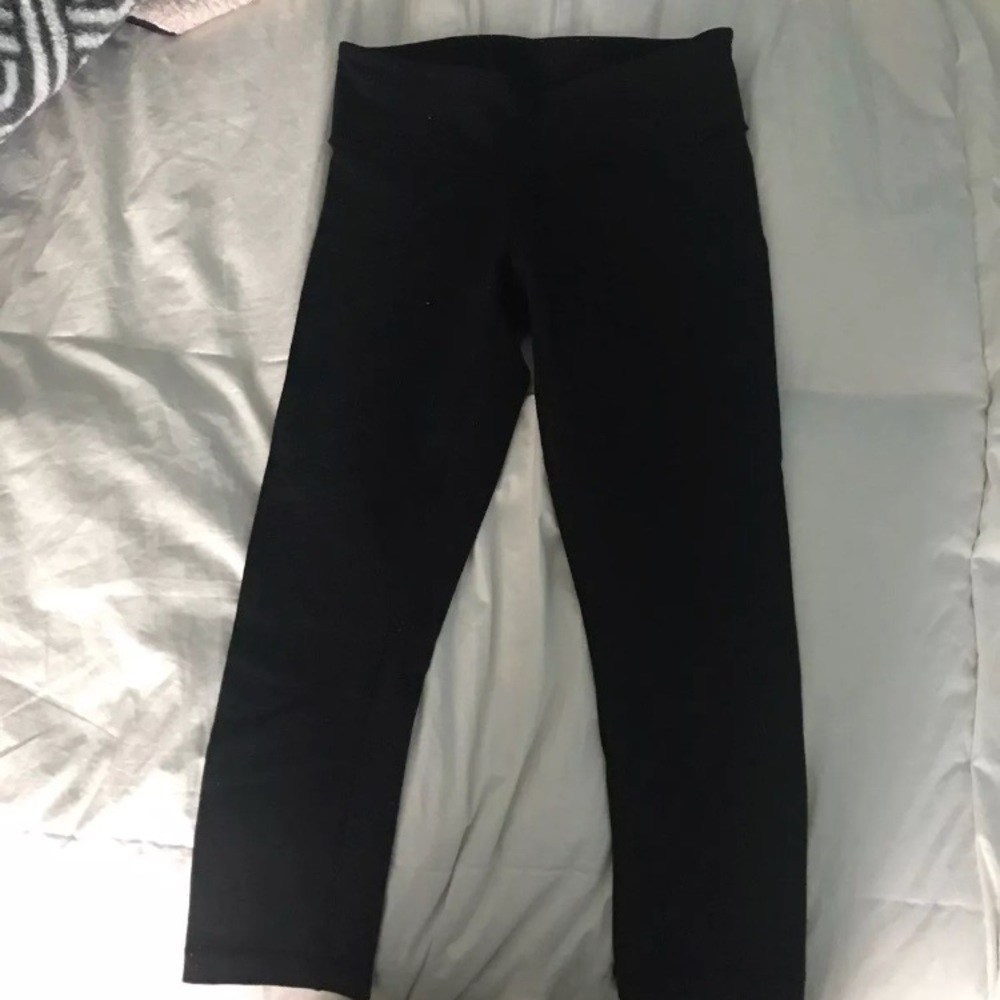 Lulu lemon crop leggings